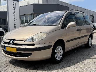 škoda osobní automobily Peugeot 807 2.0 ST 7persoons 2003/2