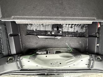 Porsche Macan 4 picture 14