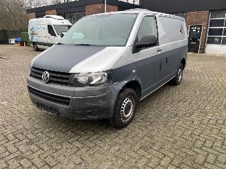 Volkswagen Transporter 2.0 TDI  CAMPER iNBOUW picture 2