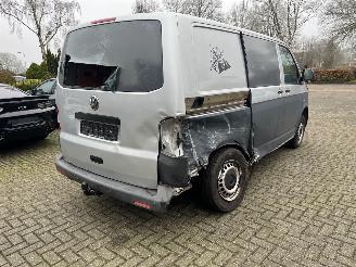 Volkswagen Transporter 2.0 TDI  CAMPER iNBOUW picture 4
