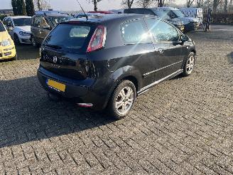 Fiat Punto Evo 1.3 MULTIJET KLIMATRONIC SPORTVELGEN picture 4