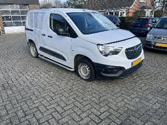  Opel Combo 1.5 CDTI blue hdi 100 S&S L1 2023/7