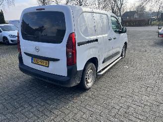 Opel Combo 1.5 CDTI blue hdi 100 S&S L1 picture 3