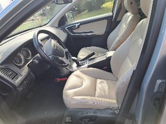 Volvo Xc-60 2.0 T5 summum automaat picture 3