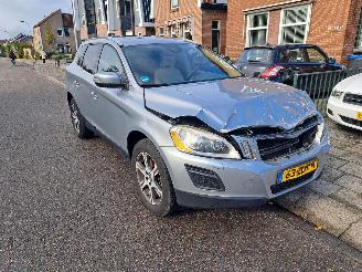  Volvo Xc-60 2.0 T5 summum automaat 2013/1