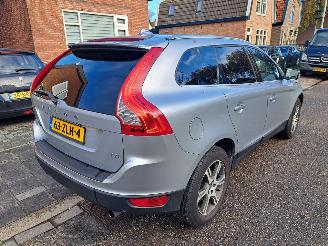 Volvo Xc-60 2.0 T5 summum automaat picture 5