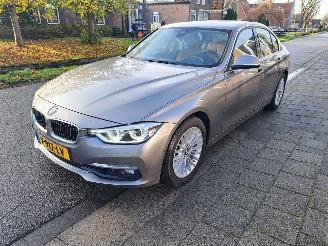  BMW 3-serie 318i luxery edition automaat 2018/2