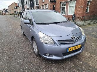 Schadeauto Toyota Verso 1.8 vvti aspiratoin 2013/4