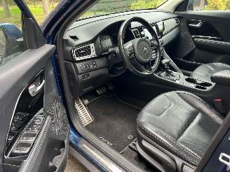 Kia Niro 1.6 GDI HYBRID EXECUTIVE LINE picture 3