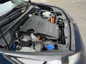 Kia Niro 1.6 GDI HYBRID EXECUTIVE LINE picture 16