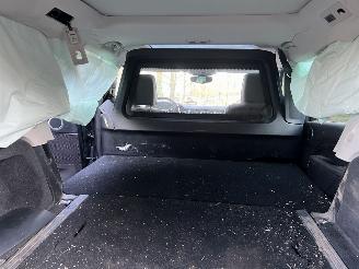 Land Rover Discovery 3.0TD6 FIRST EDITION (GRIJS KENTEKEN) picture 22