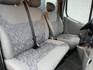 Renault Trafic 1.9 dCi Serie Speciale AIRCO DC 6-persoons picture 12