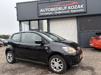 bruktbiler auto Volkswagen Up! 1.0 High up! AIRCO NAVI NIEUWE APK 2012/6