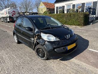 Dezmembrări autoturisme Peugeot 107 1.0-12v 2008/10