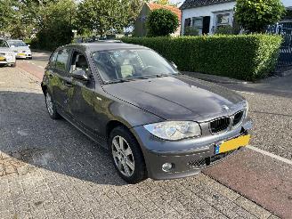 Autoverwertung BMW 1-serie 116i 2004/12