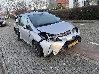 Vrakbiler auto Toyota Yaris 1.5-16V Hybrid 2018/5