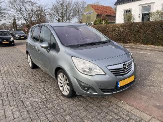 skadebil auto Opel Meriva 1.4 Turbo Cosmo 2011/2