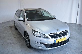 Avarii autoturisme Peugeot 308 1.2 PureT.Blue L. Ex 2017/3