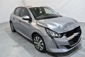 krockskadad bil auto Peugeot 208 1.2 PureTech Active 2020/10