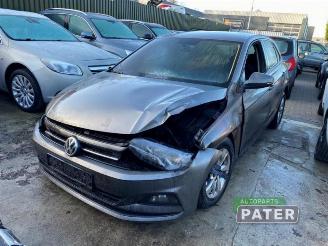 Vrakbiler auto Volkswagen Polo Polo VI (AW1), Hatchback 5-drs, 2017 1.0 TSI 12V 2018/8
