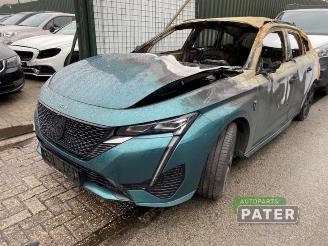 Auto da rottamare Peugeot 308 308 SW (F4/FC/FN/FR), Combi 5-drs, 2021 1.2 12V PureTech 130 2024/1
