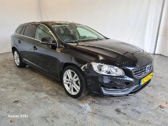 Avarii autoturisme Volvo V-60 2.4 D5 Twin Engine Lease Edition 2016/9