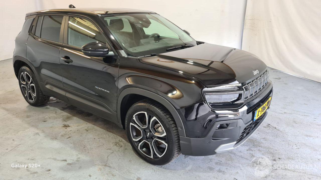 Jeep Avenger Summit 54kWh