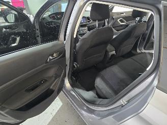 Peugeot 308 SW 1.2 PureT.Blue L. Ex picture 17