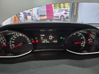 Peugeot 308 SW 1.2 PureT.Blue L. Ex picture 19