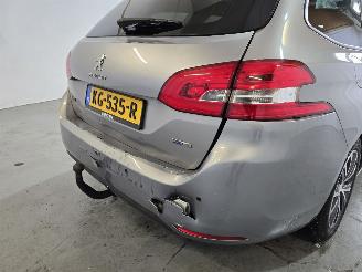 Peugeot 308 SW 1.2 PureT.Blue L. Ex picture 9
