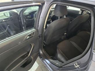 Volkswagen Polo 1.0 TSI Life picture 20