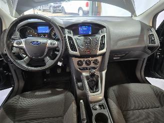 Ford Focus 1.0 EcoBoost Trend picture 19