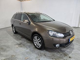 damaged passenger cars Volkswagen Golf Variant 1.2 TSI Highl. Bl.M 2010/10
