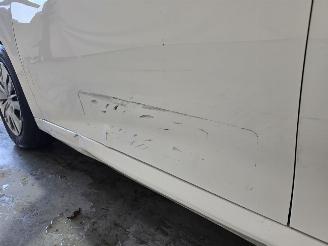 Peugeot 208 1.2 PureTech Active picture 13