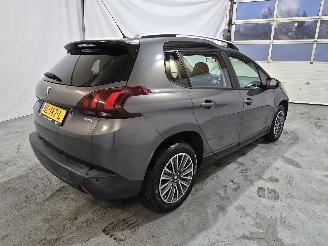 Peugeot 2008 1.2 PureTech Active picture 7