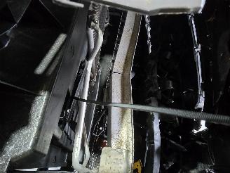 Citroën C4 cactus 1.2 PureTech Shine picture 14