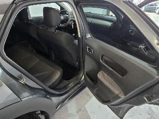Citroën C4 cactus 1.2 PureTech Shine picture 18