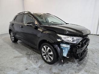 krockskadad bil auto Kia Stonic 1.0 T-GDi MHEV Dyn+L 2021/5