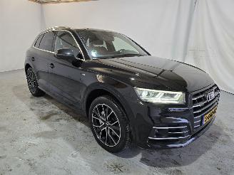 skadebil auto Audi Q5 55 e TFSI quattro Competition 2019/11