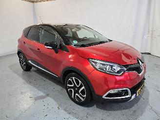 Unfallwagen Renault Captur 1.2 TCe Helly Hansen 2015/1