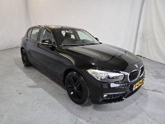 Schadeauto BMW 1-serie 116i M Sport 2016/1