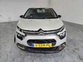 Citroën C3 1.2 PureTech C-Series picture 2