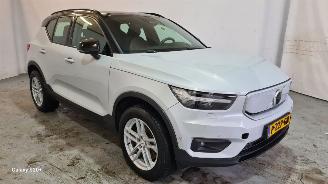 Schadeauto Volvo XC40 Recharge Twin Pro 2022/3