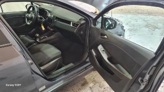 Renault Clio 1.0 TCe Zen picture 28