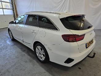 Kia Ceed 1.0 T-GDi DynPlusL. picture 5