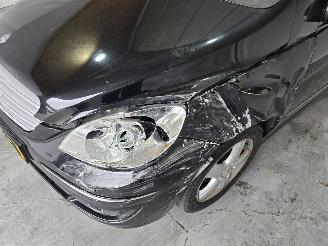 Mercedes B-klasse b150 picture 9