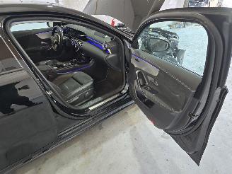 Mercedes A-klasse 250 e Premium Plus picture 17