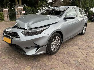 Coche accidentado Kia Ceed 1.0 T-GDI DYNAMICLINE 2025/2