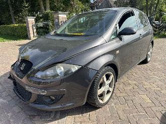 uszkodzony samochody osobowe Seat Altea 1.6 Sport-up 2004/10