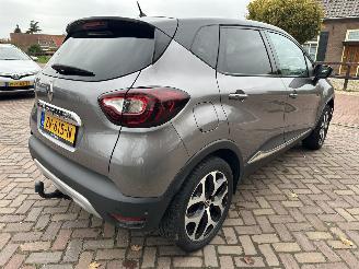 uszkodzony samochody osobowe Renault Captur 0.9 TCe Intens 2019/8